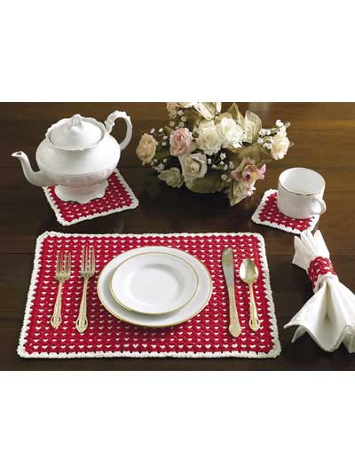 Opposites Attract Table Set